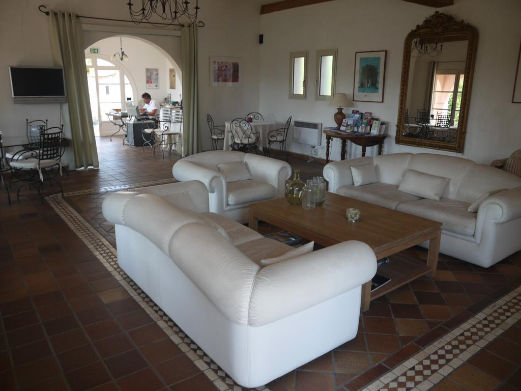 Hotel La Bastide De Biot Exteriér fotografie