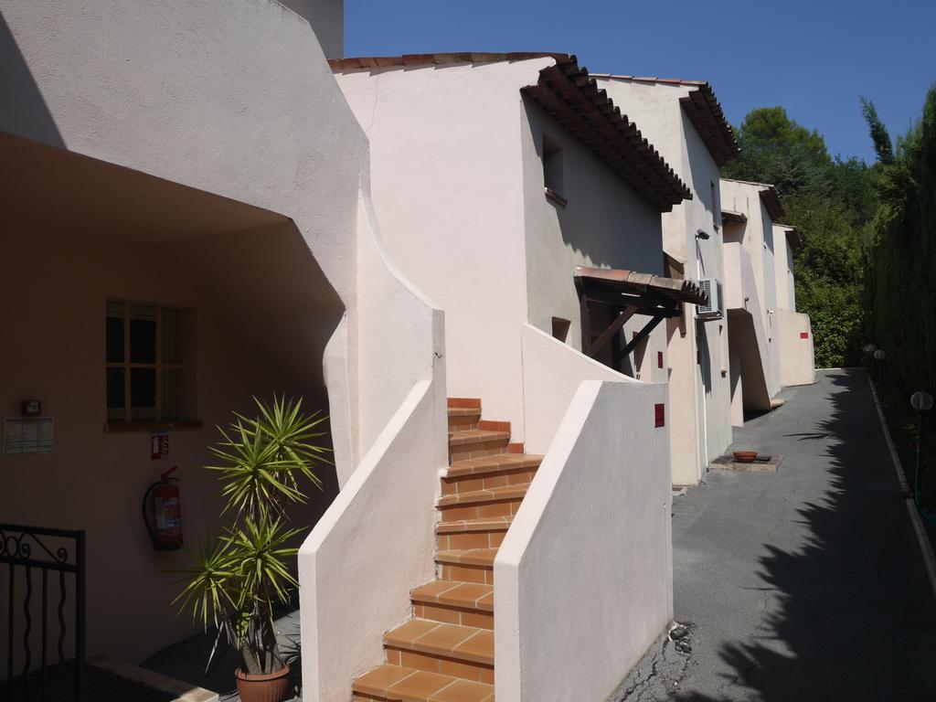 Hotel La Bastide De Biot Exteriér fotografie