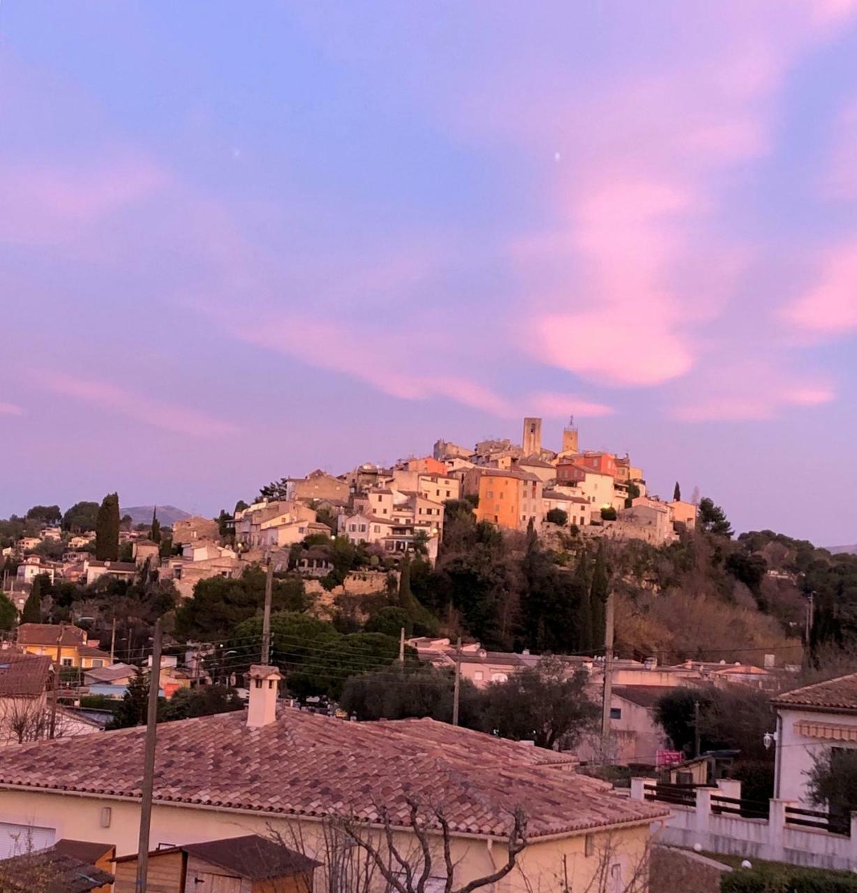 Hotel La Bastide De Biot Exteriér fotografie